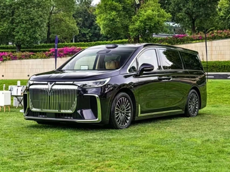 Summer EV Charging: 3 Habits That Protect Your Battery